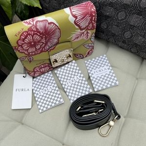 New FURLA Metropolis floral print crossbody made in Italy